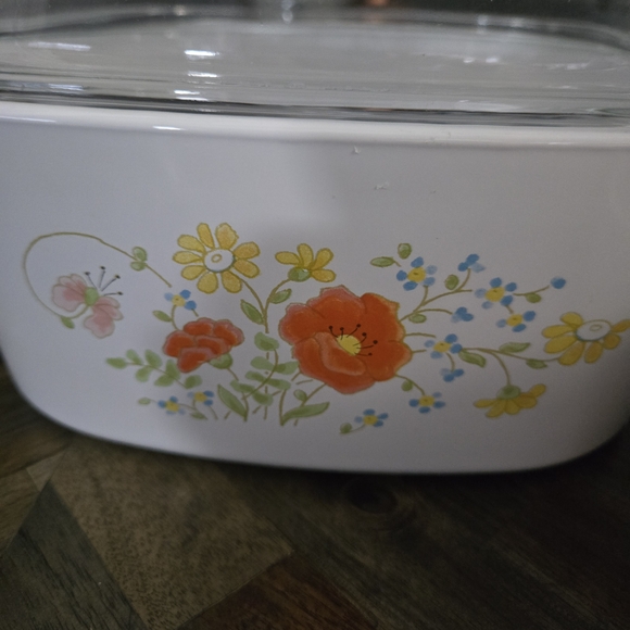 Vintage CorningWare Rare Wildflower Design - Picture 2 of 3